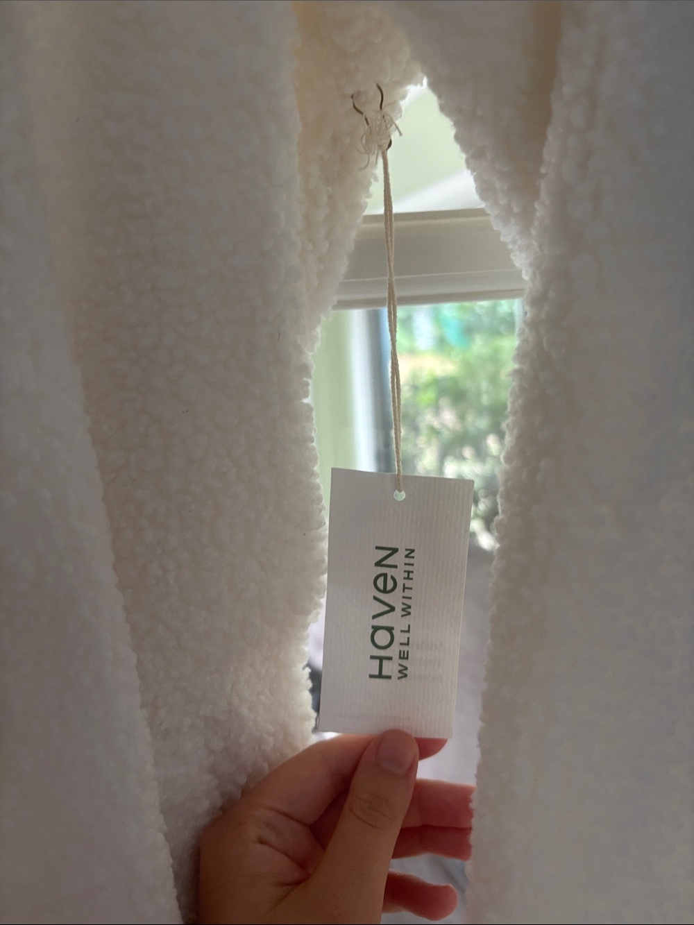 Plush Cream Robe - Picture 5 of 6